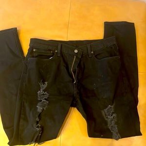 Black Ripped 512 Levi Jeans